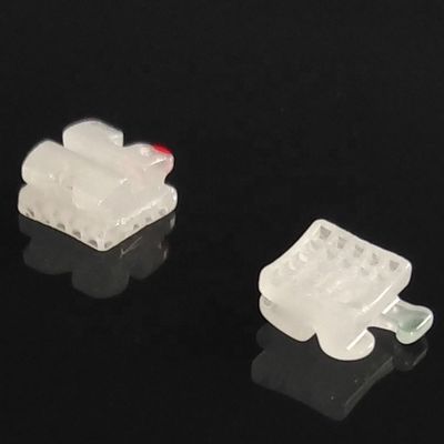 DTC Ceramic Brackets for Clear Orthodontic Braces CE ISO Certified 3 Years Shelf Life
