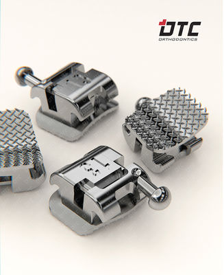 DTC Mini Size Self Ligating Brackets Made of 17-4PH Stainless Steel for Durability